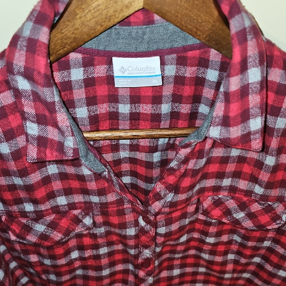 Columbia Maroon And Red Checkered Shirt Size XL - Picture 3 of 6